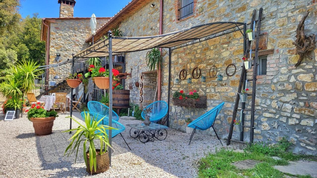 Agriturismo Podere Le Palaie Monterotondo  ภายนอก รูปภาพ