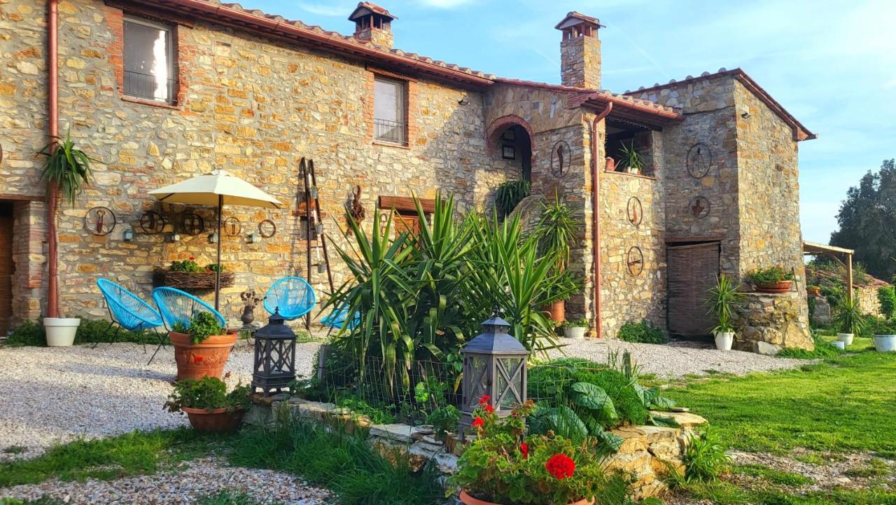 Agriturismo Podere Le Palaie Monterotondo  ภายนอก รูปภาพ